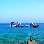Seastone Alta Beachfront *