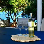 Seastone Alta Beachfront * Trogir