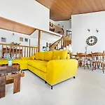 Seastone Alta Beachfront *