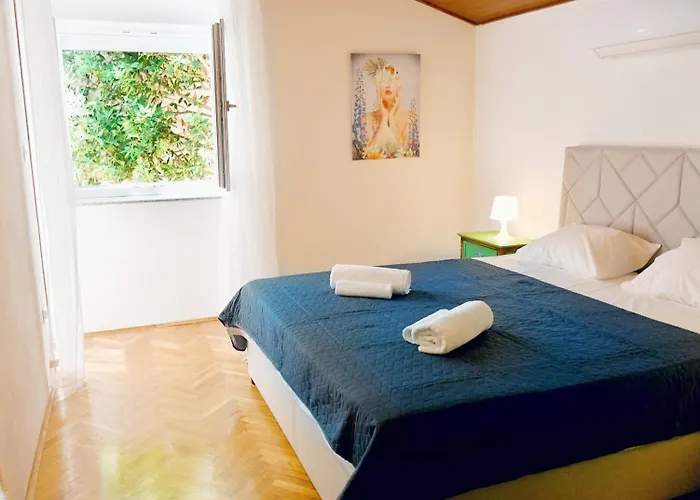 Seastone Alta Beachfront Vila *