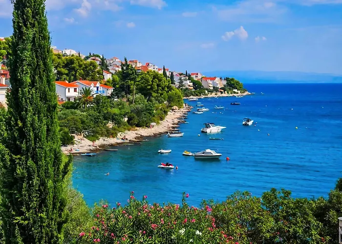 Seastone Alta Beachfront