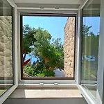 Seastone Alta Beachfront Villa