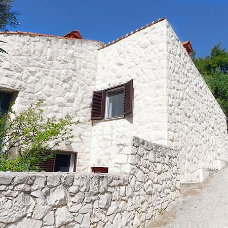 Seastone Alta Beachfront