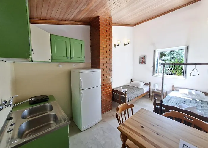 Villa Seastone Alta Beachfront *