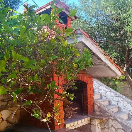 Seastone Alta Beachfront טרוגיר