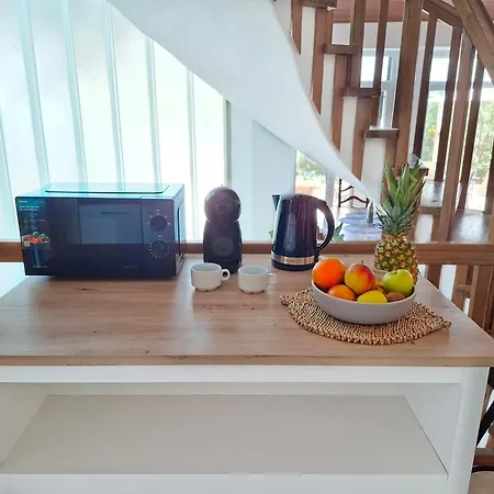 Seastone Alta Beachfront * טרוגיר