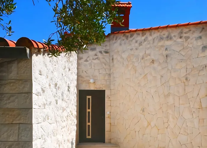 Seastone Alta Beachfront וילה *